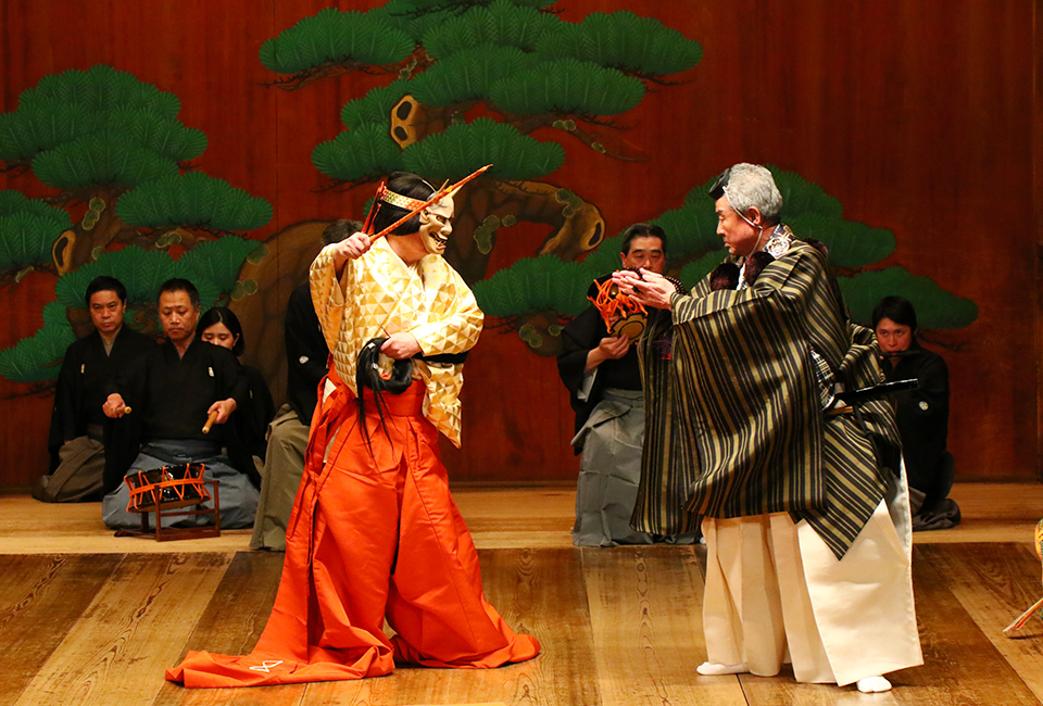 大阪 大槻能乐堂
世界文化遗产·能乐特别观览体验-thumb-6